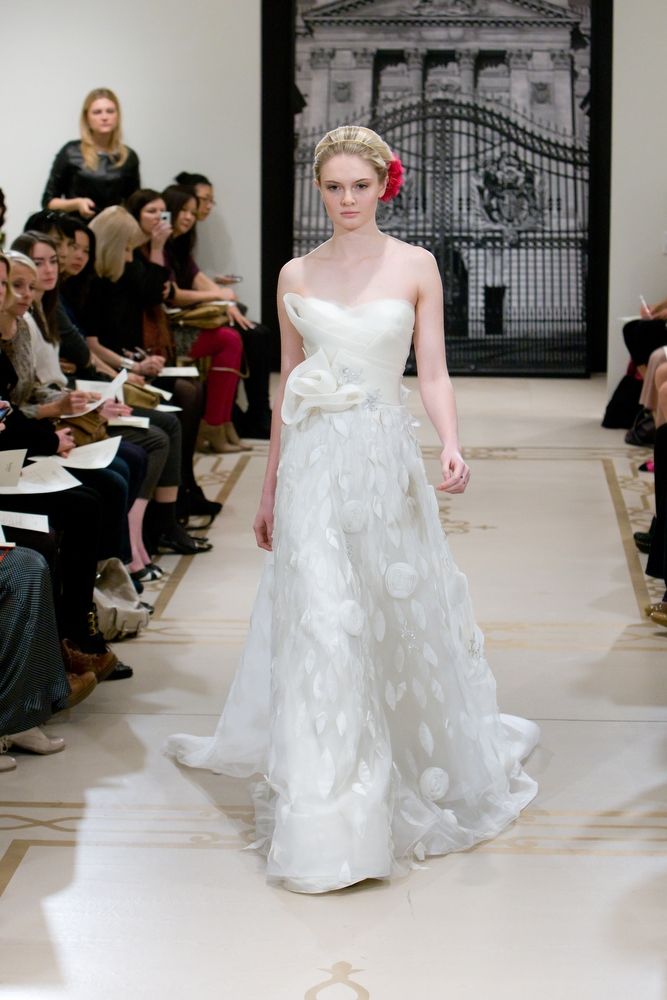 royal-wedding-bridal-gowns-inspiration-spring-2012-reem-acra