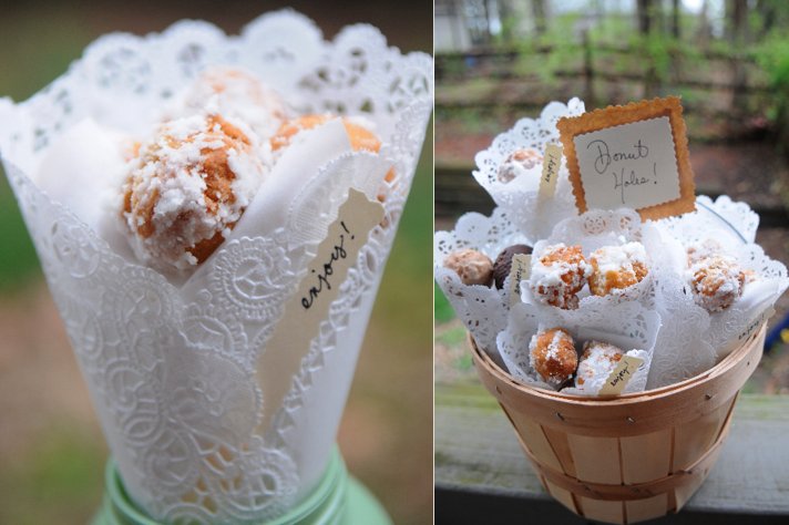 5 unique wedding favor ideas for rustic chic wedding styles- sweets for your wedding guests