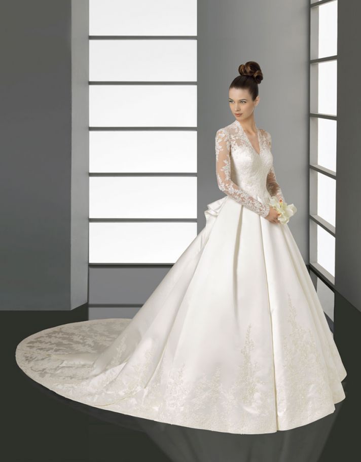 kate wedding dress aire barcelona