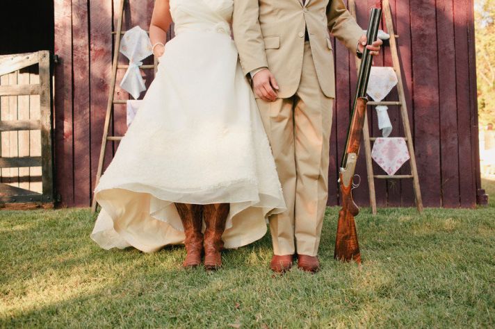 romantic outdoor wedding lace decor country western bride groom