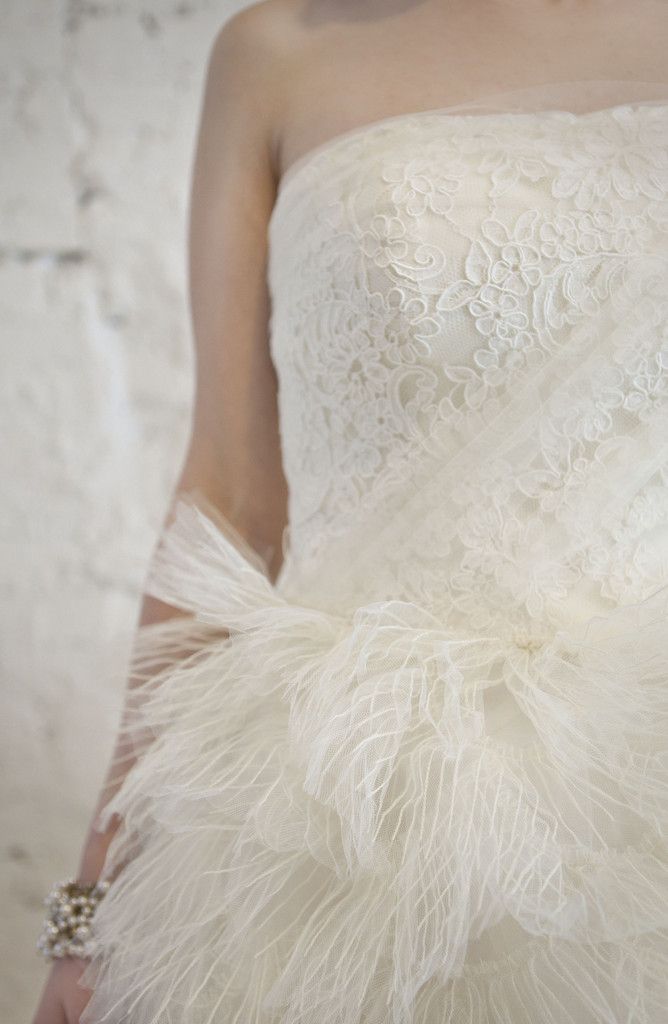 romantic lace vera wang wedding dress