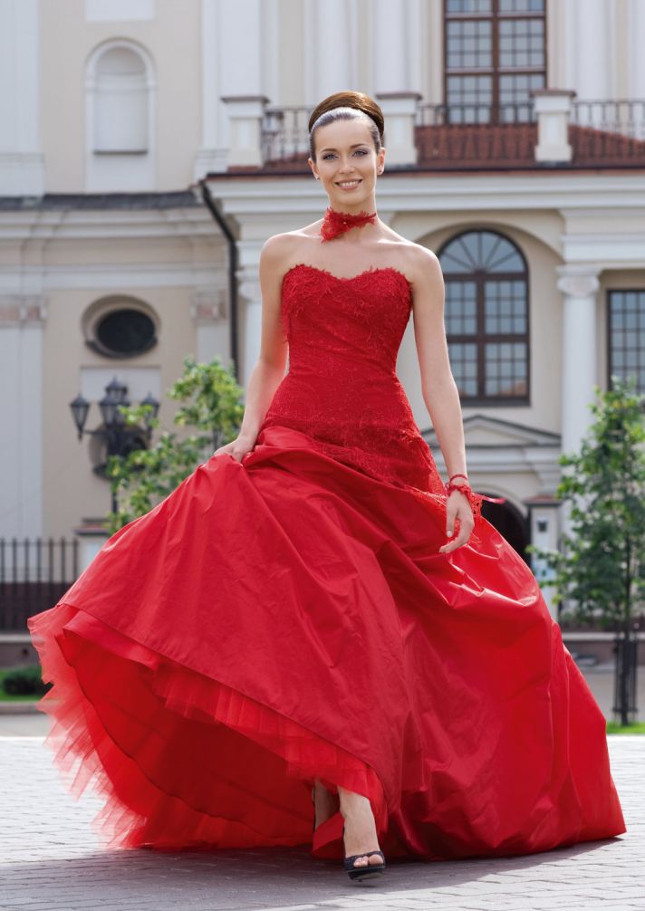red wedding dress taffeta tulle