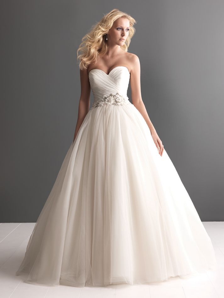 Allure Bridals Wedding Dress Bridal Gown Romance Collection Sweetheart 2607F
