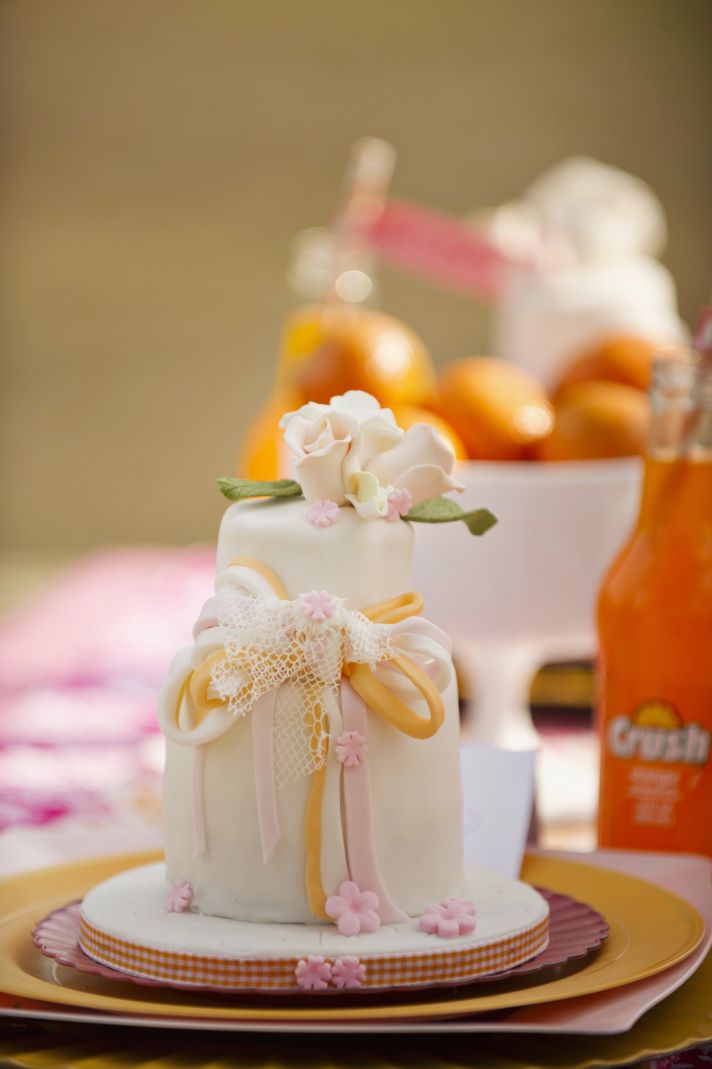 Valentines Day Inspired Wedding Shoot Orange Crush Love