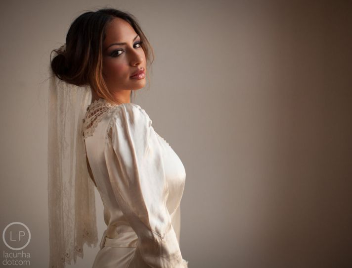 Old hollywood glam wedding dress with sleeves