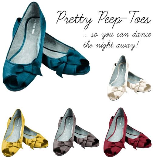Loving these peep-toe ballet flats from Dessy for the wedding reception!