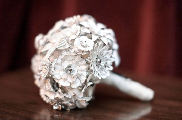 white bridal bouquet brooches unique wedding flowers eco friendly