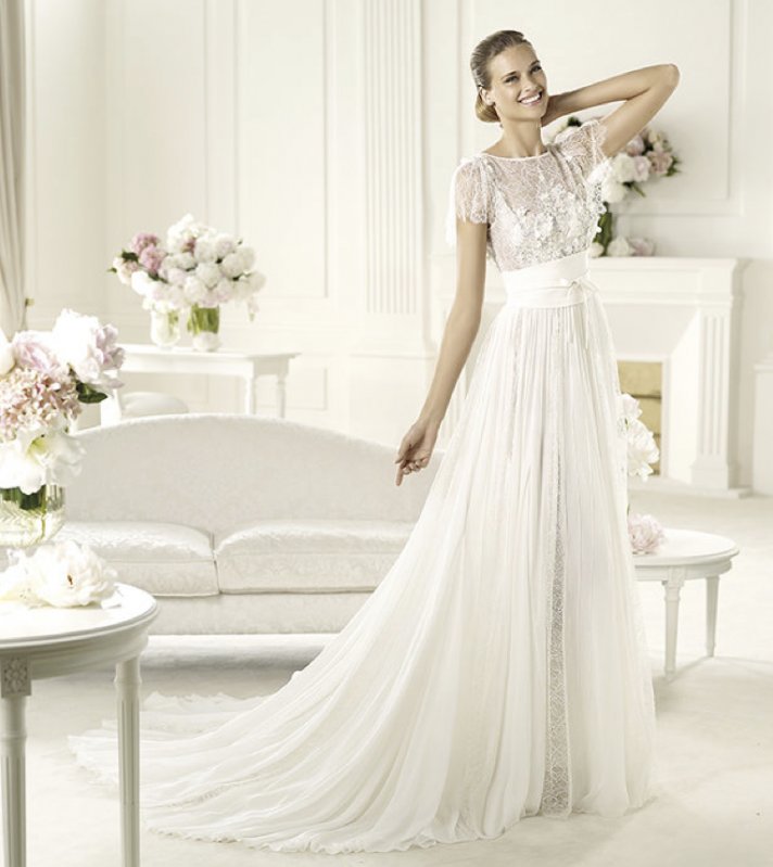 2013 wedding dress Elie Saab bridal collection for Pronovias Lorraine 2