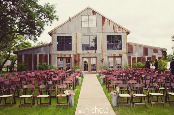 rustic ranch wedding decor inspiration 1
