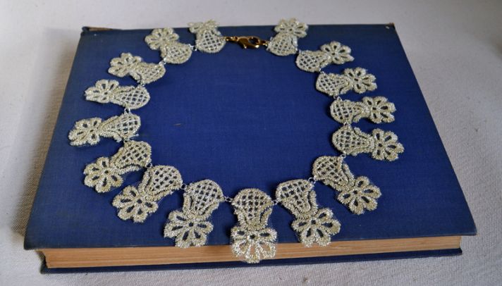 Statement Wedding Necklace DIY