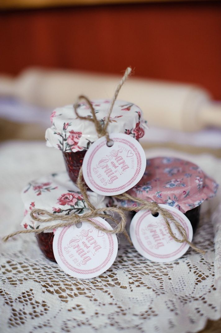 Rustic jam favors