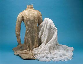 A Green Idea for Taking Care of Your Wedding Dress