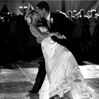 Picking the perfect first dance song for your wedding reception!