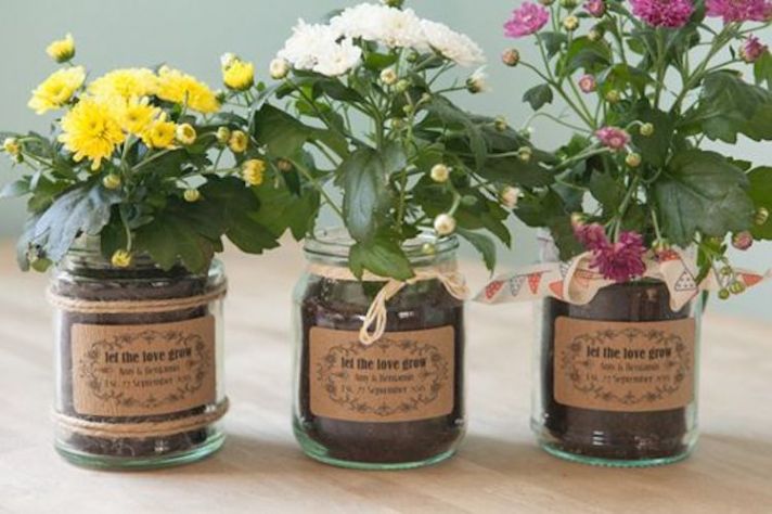 Live Flowers as Wedding Favors