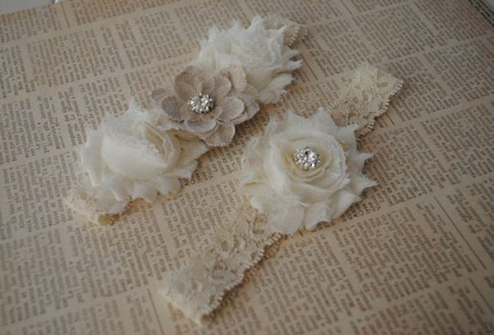 Burlap and Lace Garter