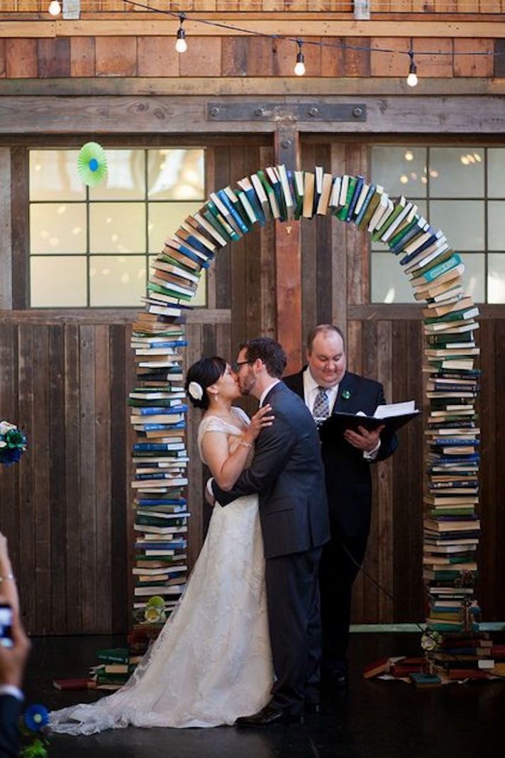 Book Lovers Altar