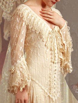 Western-style Martin McCrea beige wedding dress