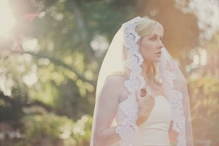 romantic wedding accessories bridal head chic Mantilla veils lace lined