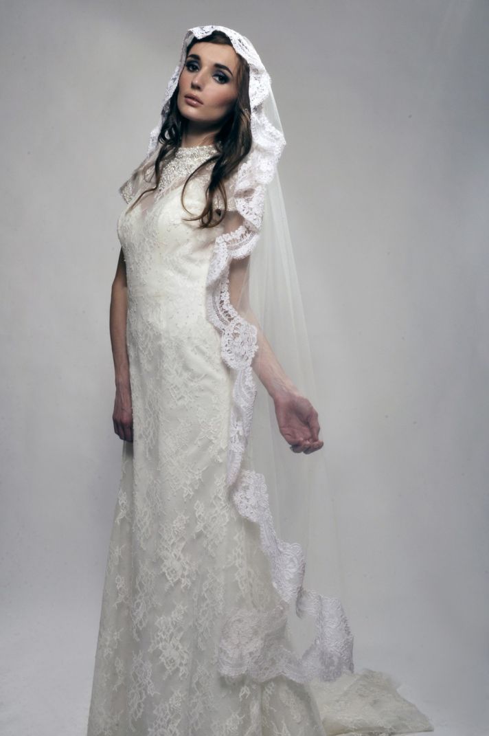 romantic wedding accessories bridal head chic Mantilla veils French net lace