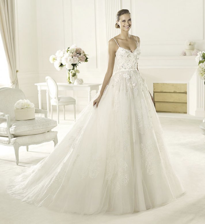 2013 wedding dress Elie Saab bridal collection for Pronovias Dione 2