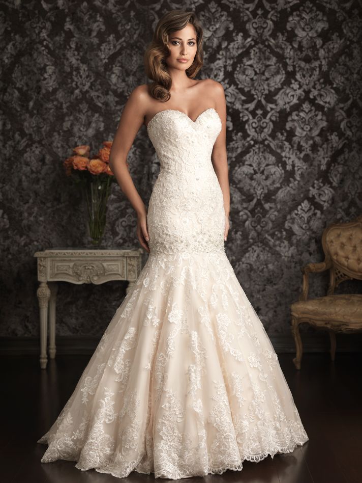 Allure Bridals Wedding Dress Bridal Gown Allure Collection Sweetheart 9018F