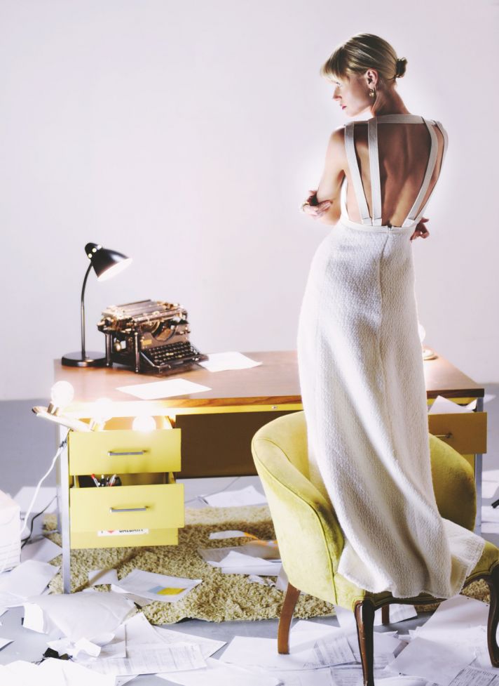 Mod inspired elegant wedding dress with open statement back