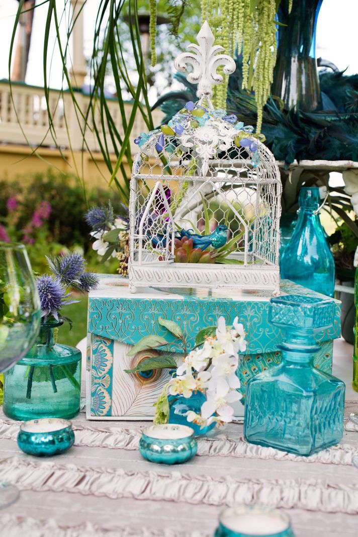 Blue card table inspiration