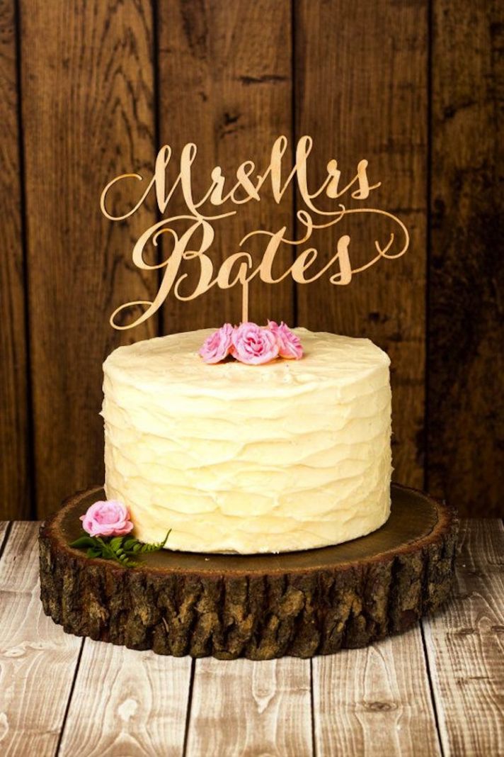 Romantic Cursive Writing