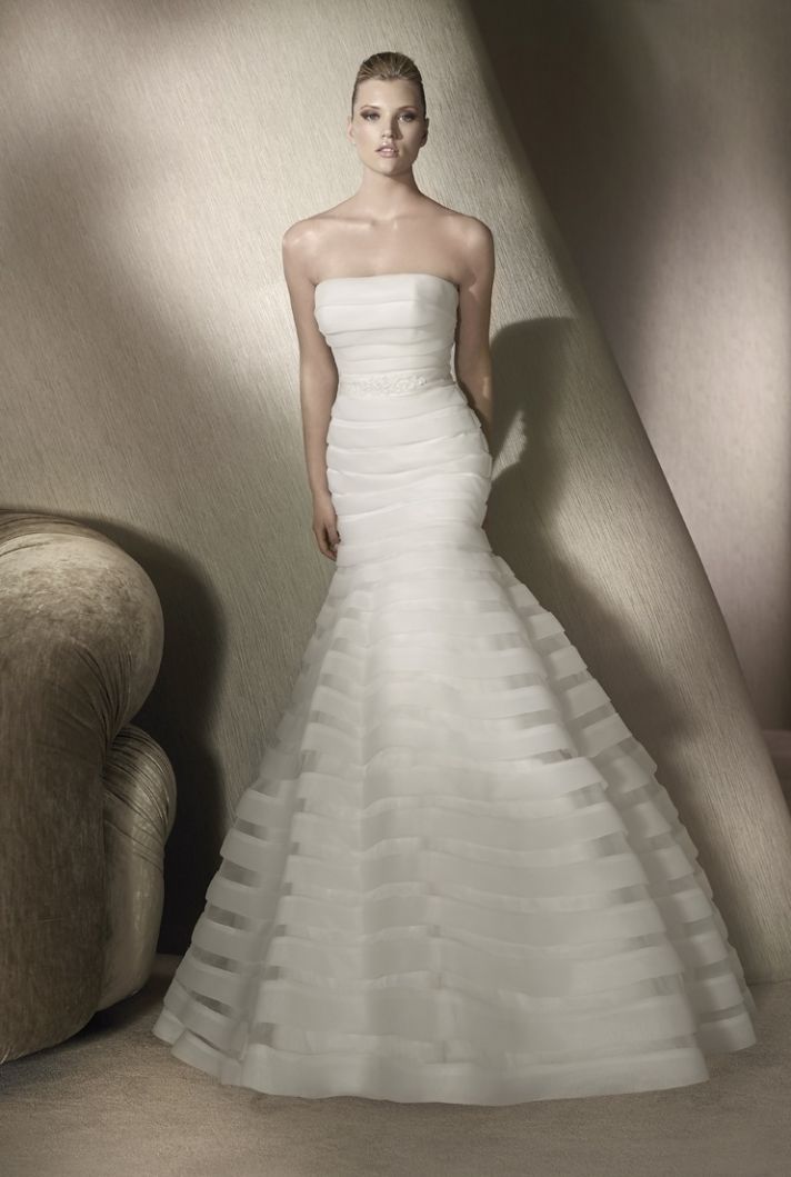 Strapless mermaid wedding dress by San Patrick, 2012 collection