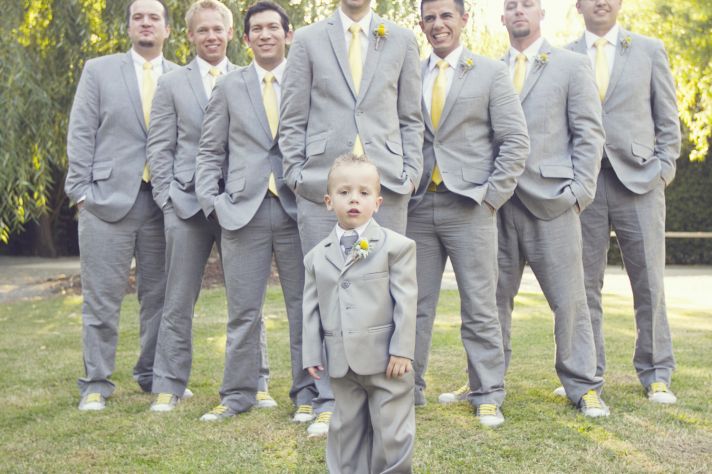 yellow white wedding flowers