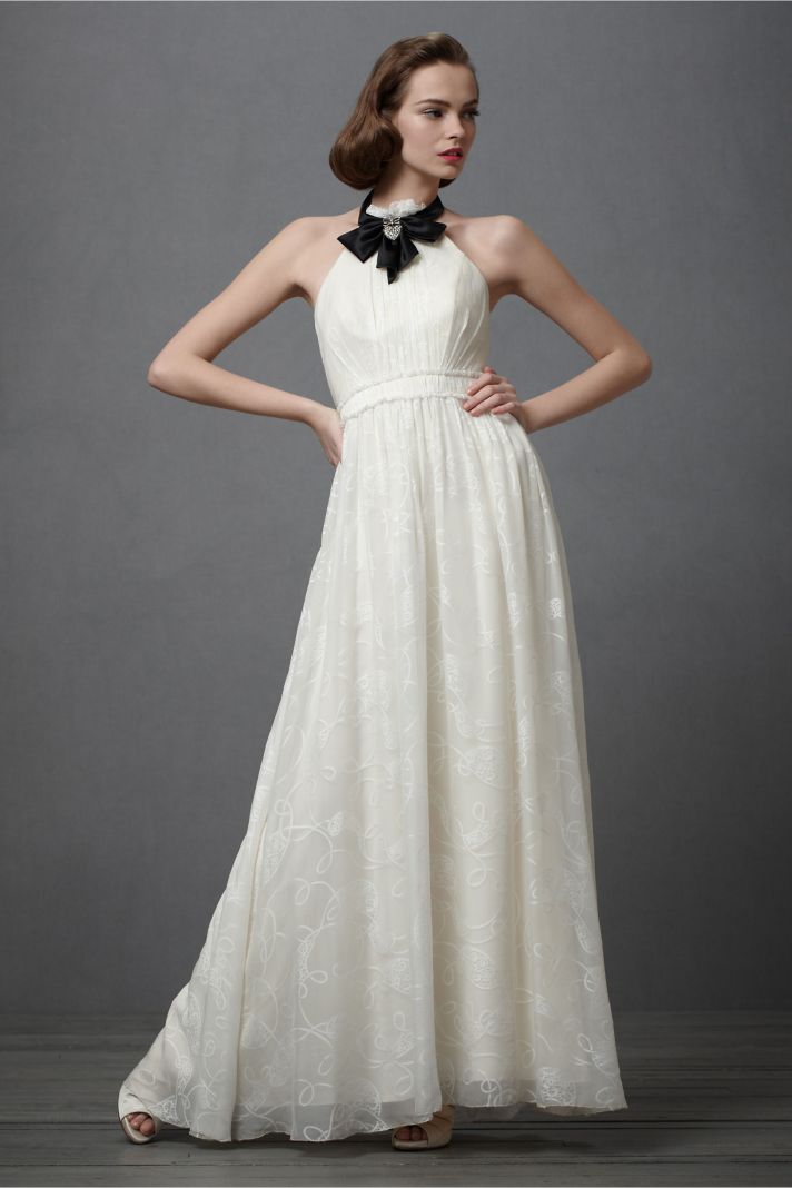 vintage inspired wedding dress ivory silk black bridal jewelry