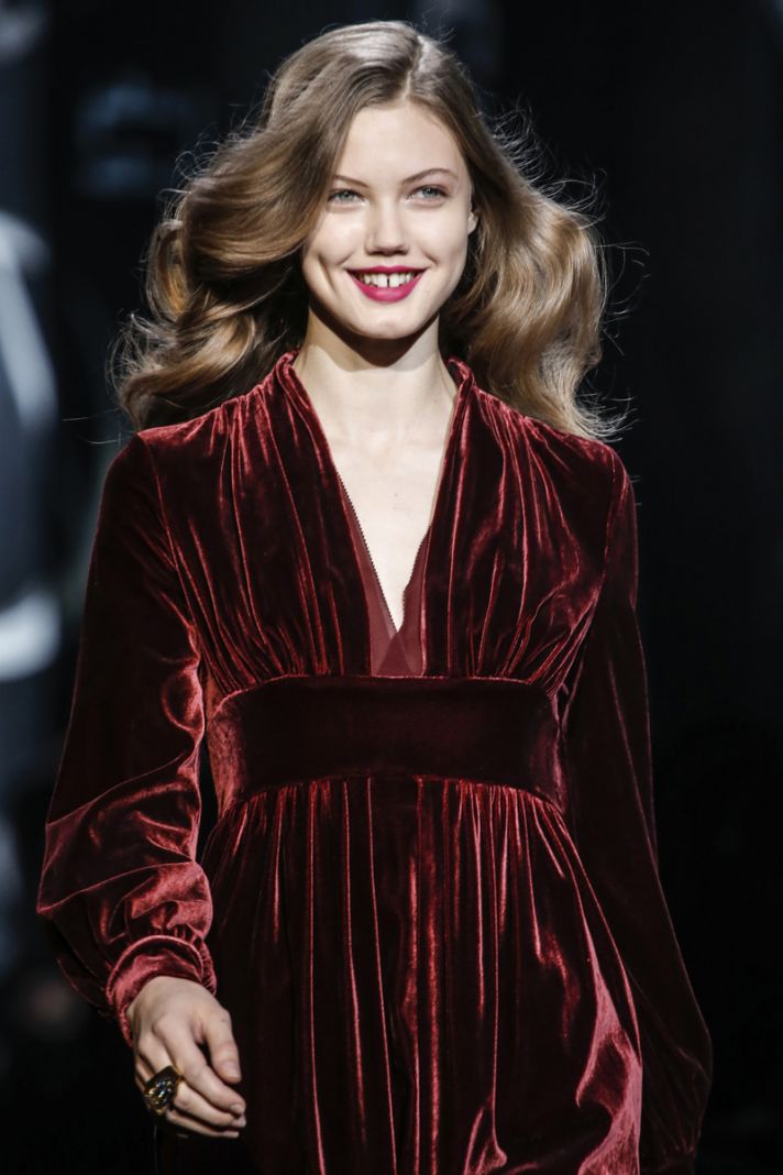 Effortless Hair Pink Lips Bridal Beauty Inspiraiton