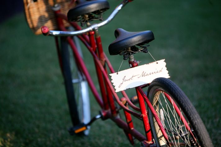 red bike adorned with Just Married sign