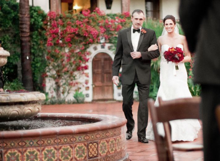 Real wedding in Simi Valley California bride and groom kiss