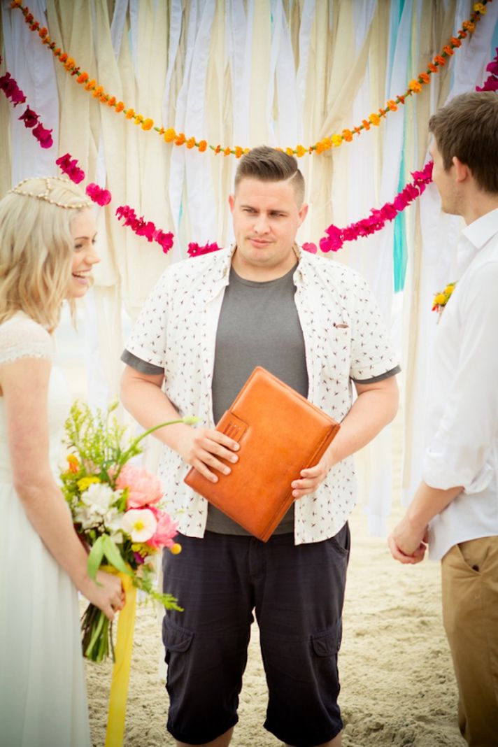 Casual officiant on the beach