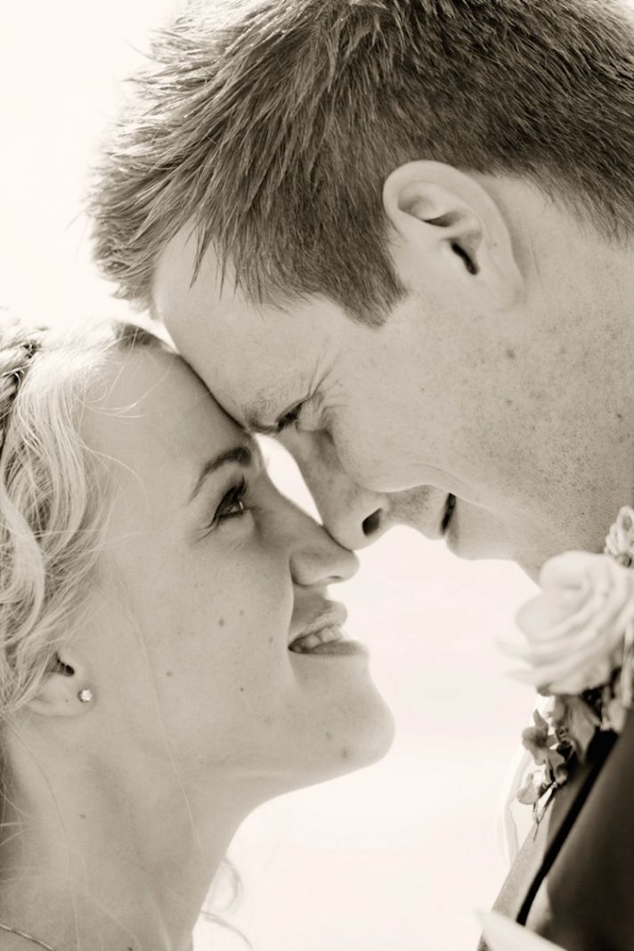 Sweet real wedding couple