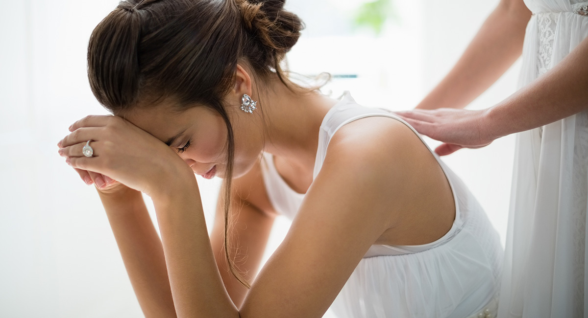 8 Ways to Cope with Wedding Stress
