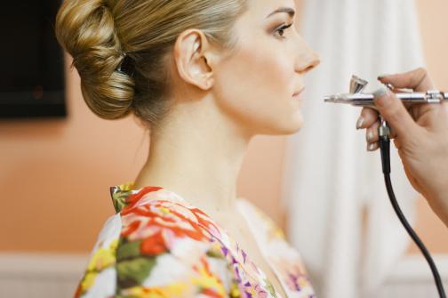 Hair, Makeup, & Spas in Minnesota: Face To Face With Violett Makeup & Hair Artistry