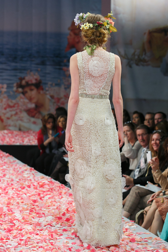 photo of Claire Pettibone