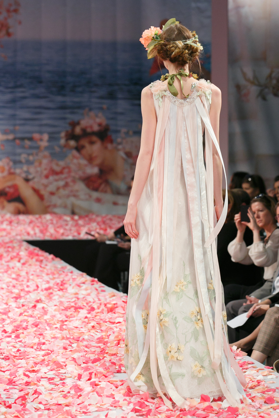 photo of Claire Pettibone
