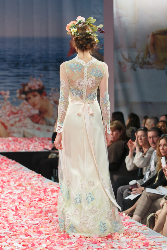 photo of Claire Pettibone