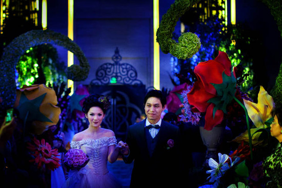Best of Brides and Grooms in Costume Alice in Wonderland