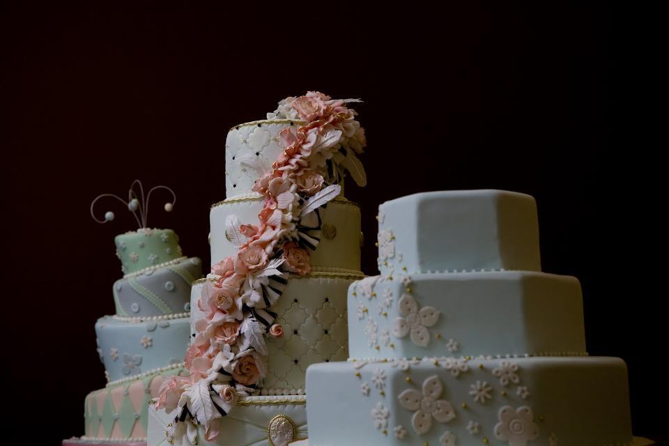 Elegant-wedding-cakes-too-pretty-to-eat.full
