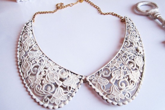 Lace filigree statement wedding necklace