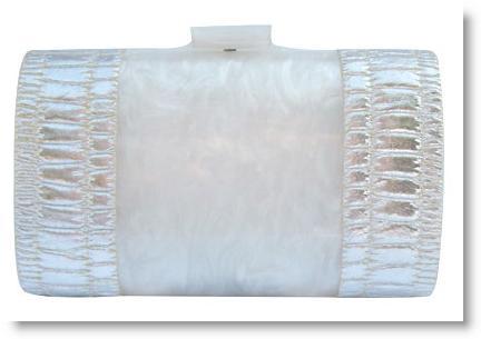 Accessories_purses-and-clutches_4.full