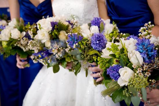 Beautifully coordinated dresses and bouquets