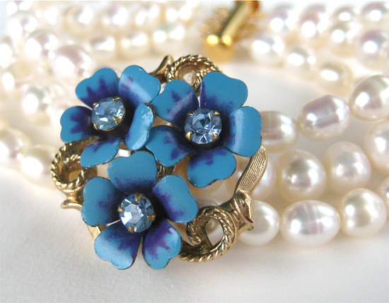 pearl wedding bracelet with something blue