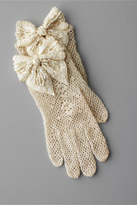 Ivory-wedding-gloves-bhldn-bridal-accessories.medium