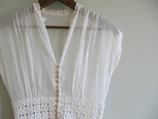 photo of 1910s vintage edwardian empire wedding dress