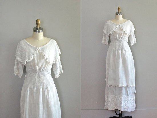 photo of 1910s Edwardian wedding dress
